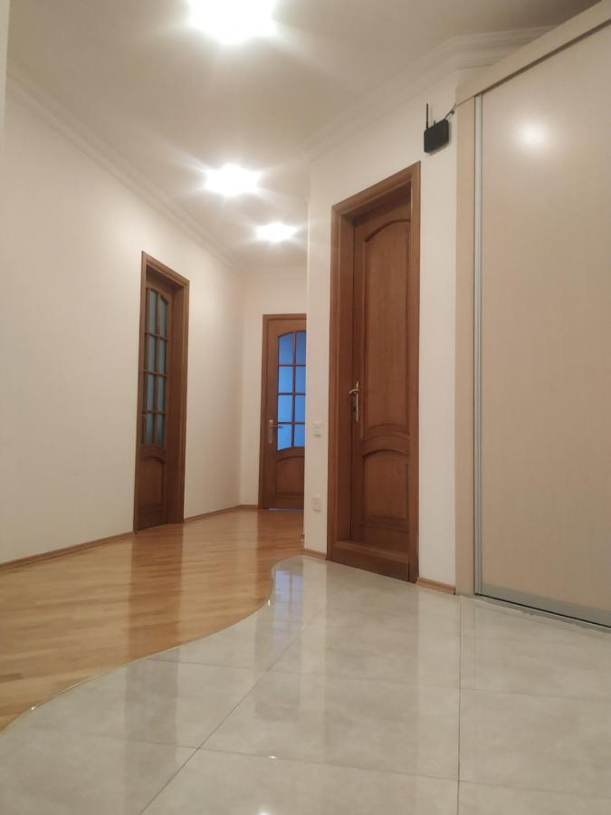 باكو Central Apart المظهر الخارجي الصورة